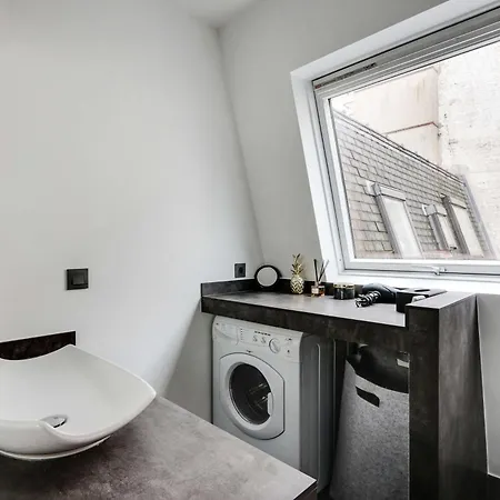 Daire Elegance And Comfort With Ac - Arc De Triomphe Paris