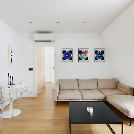Elegance And Comfort With Ac - Arc De Triomphe Paris