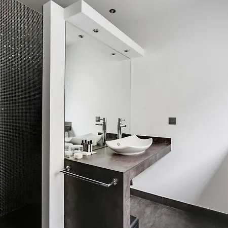 Elegance And Comfort With Ac - Arc De Triomphe * Paris
